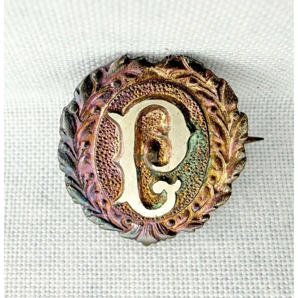 Antique Victorian Edwardian Brooch Pin C-Clasp Gold Tone Monogram L or P Tiny